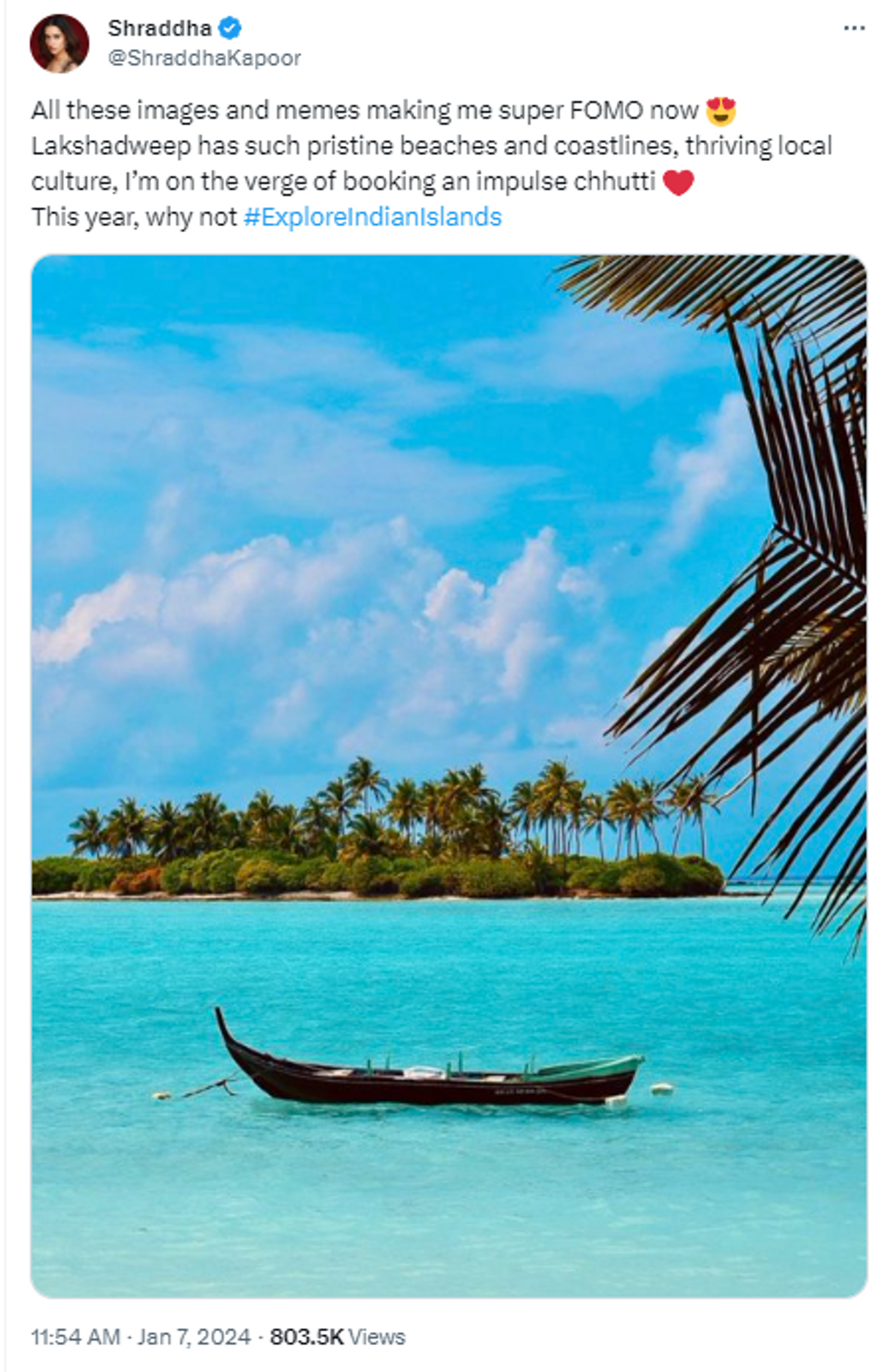 Bollywood actress Shraddha Kapoor expresses solidarity with Prime Minister Narendra Modi as they promote Lakshadweep tourism in his recent post on X.  - Sputnik India, 1920, 07.01.2024