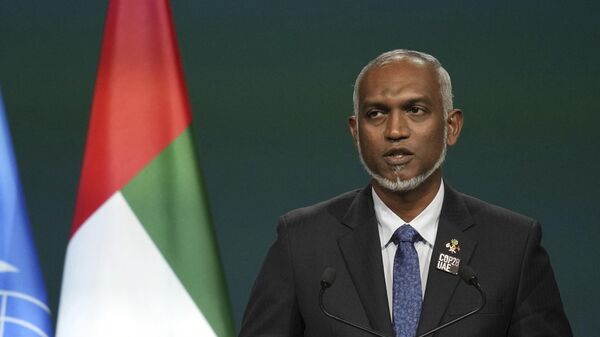 Maldives President Mohamed Muizzu speaks during a plenary session at the COP28 U.N. Climate Summit, Friday, Dec. 1, 2023, in Dubai, United Arab Emirates. The president of the Maldives has suspended three of his deputy ministers for posting derogatory comments against India and its Prime Minister Narendra Modi. President Mohamed Muizzu suspended the three until further notice for their posts on X, formerly Twitter, which were in response to Modi’s posts promoting the pristine beaches of India’s Lakshadweep archipelago for Indian travelers. (AP Photo/Rafiq Maqbool), File) - Sputnik India