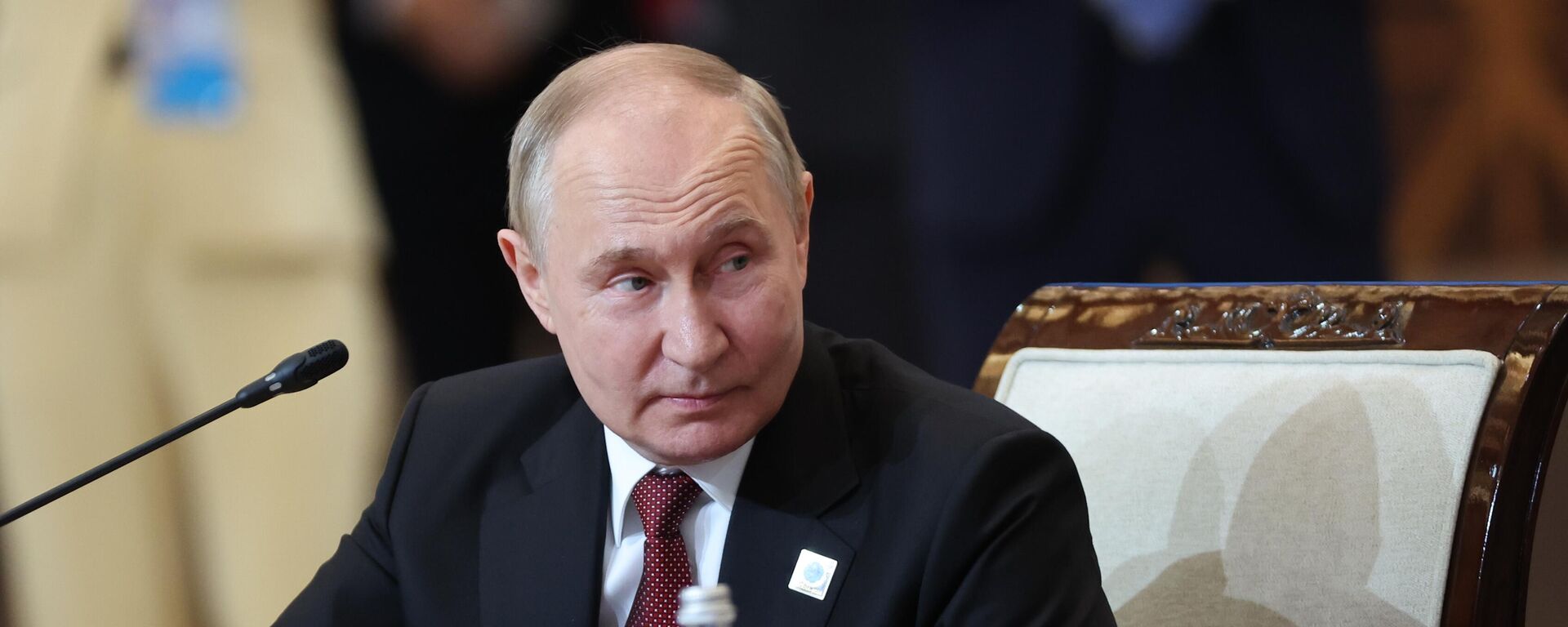 Russian President Vladimir Putin attends the Shanghai Cooperation Organisation (SCO) member states leaders' summit - Sputnik India, 1920, 10.04.2025